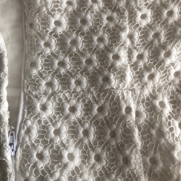 Lilly Pulitzer white cotton crochet like lined dress size 4 - Picture 6 of 8